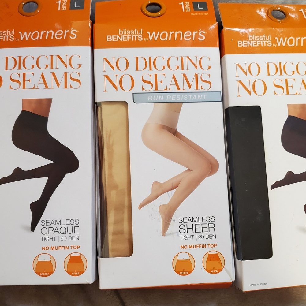 warners no digging no seams one nude, and two black size large